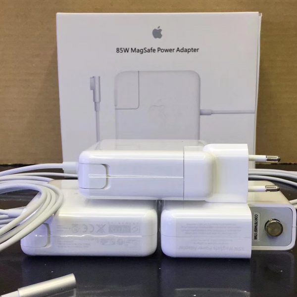 all types Macbook adapters (4)