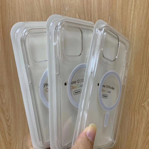 Iphone 12 clear case with magsafe (1)